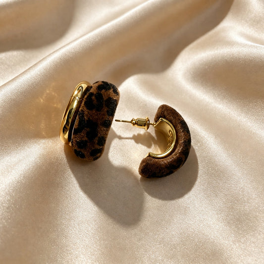 Leopard Enamel C-Hoop Earrings