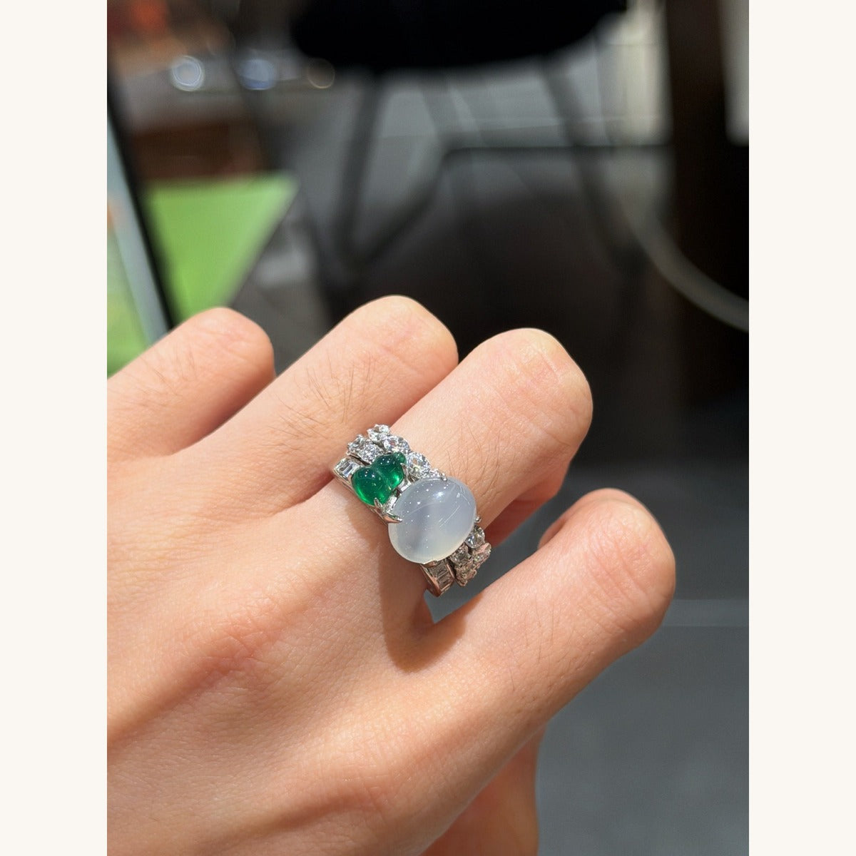 Chalcedony Gourd Cabochon Pavé Ring (JR6120)