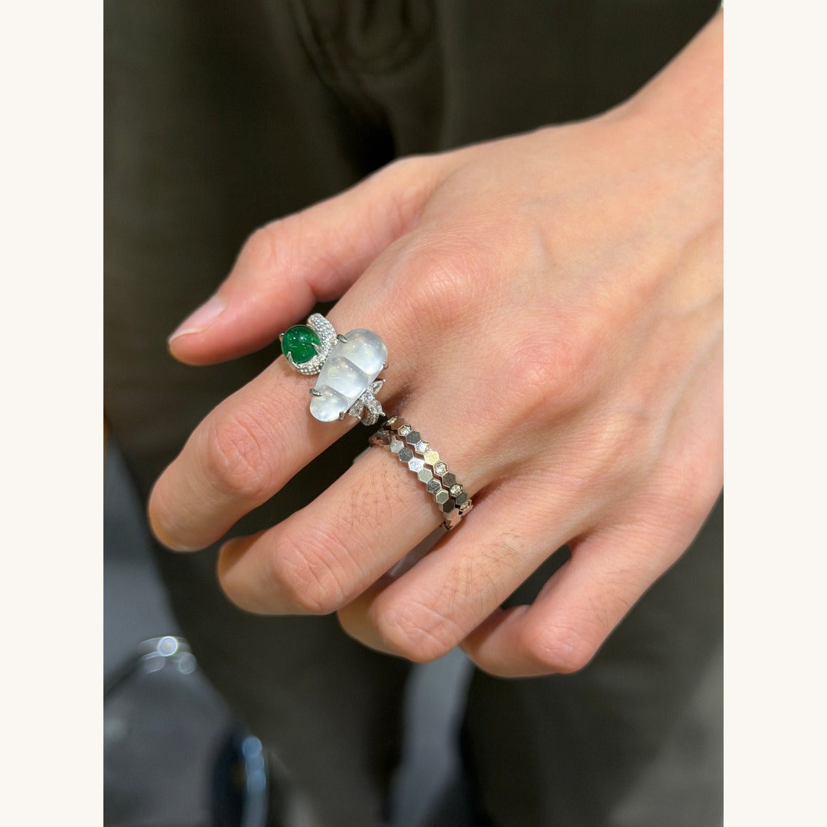 Ink-Jade Love-Bean Chalcedony Ring (JR6069)