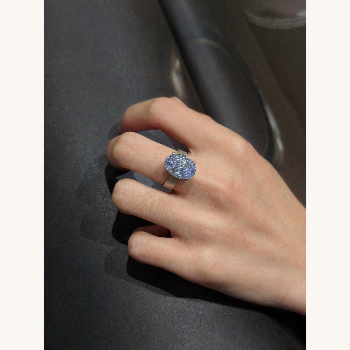 Matte Oval CZ Ring (JR6077)