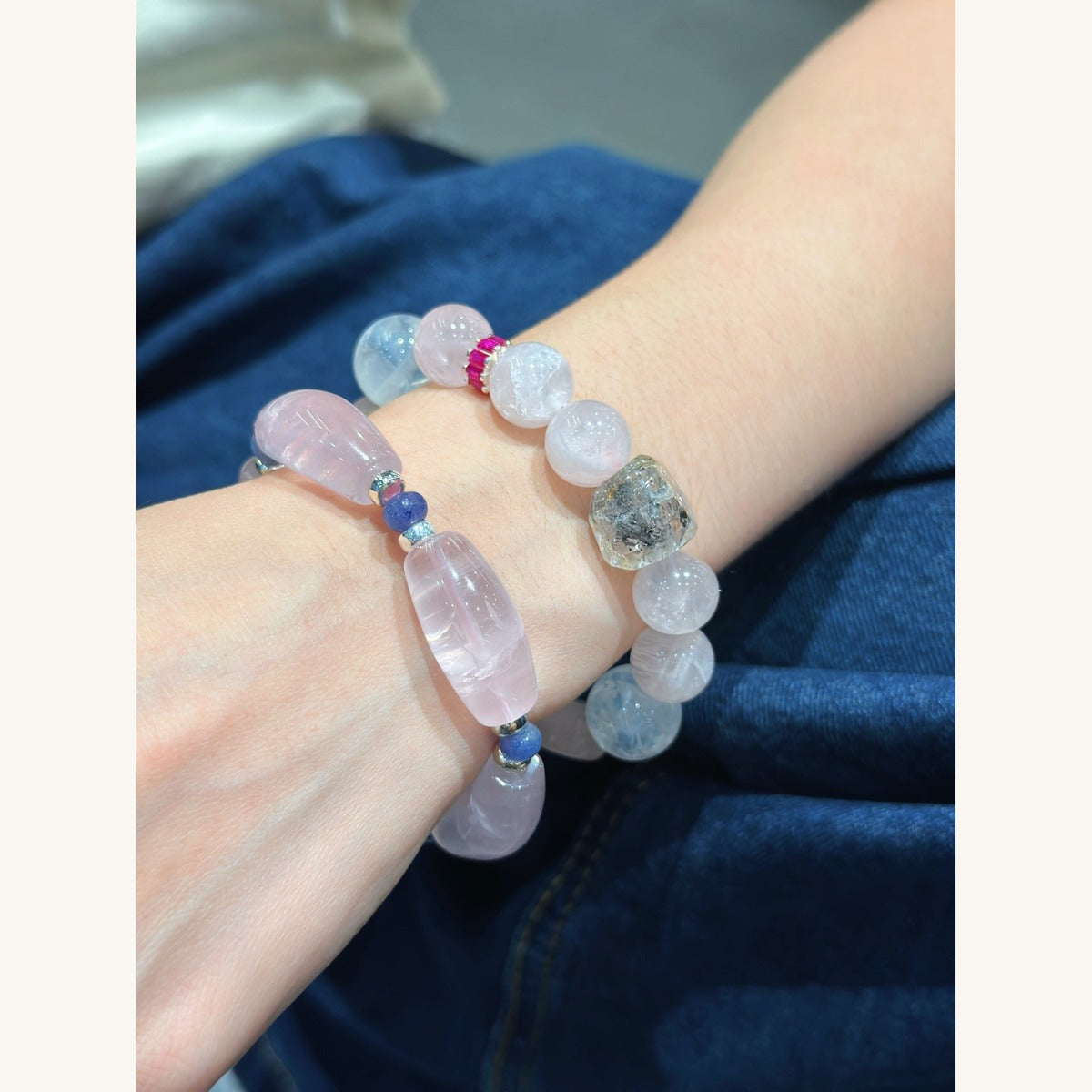 Natural Pink Crystal Curved-Tube Bracelet (JL96831)