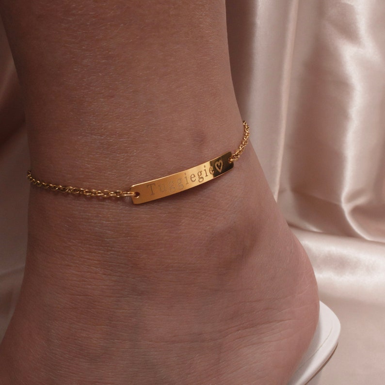 16k Gold Custom Name Bar Anklet: Engraved Charm Bracelet