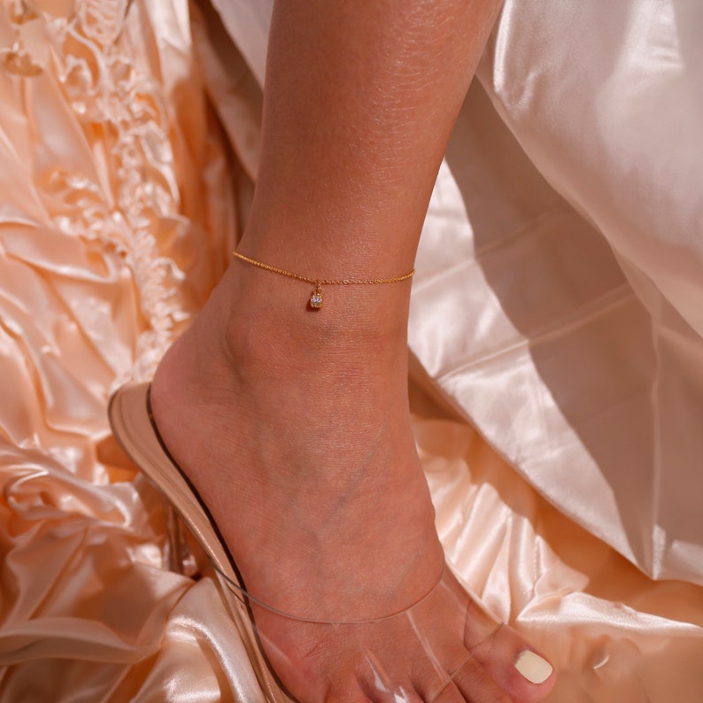 Dainty Gold Cubic Zirconia Anklet: 16K Gold Plated