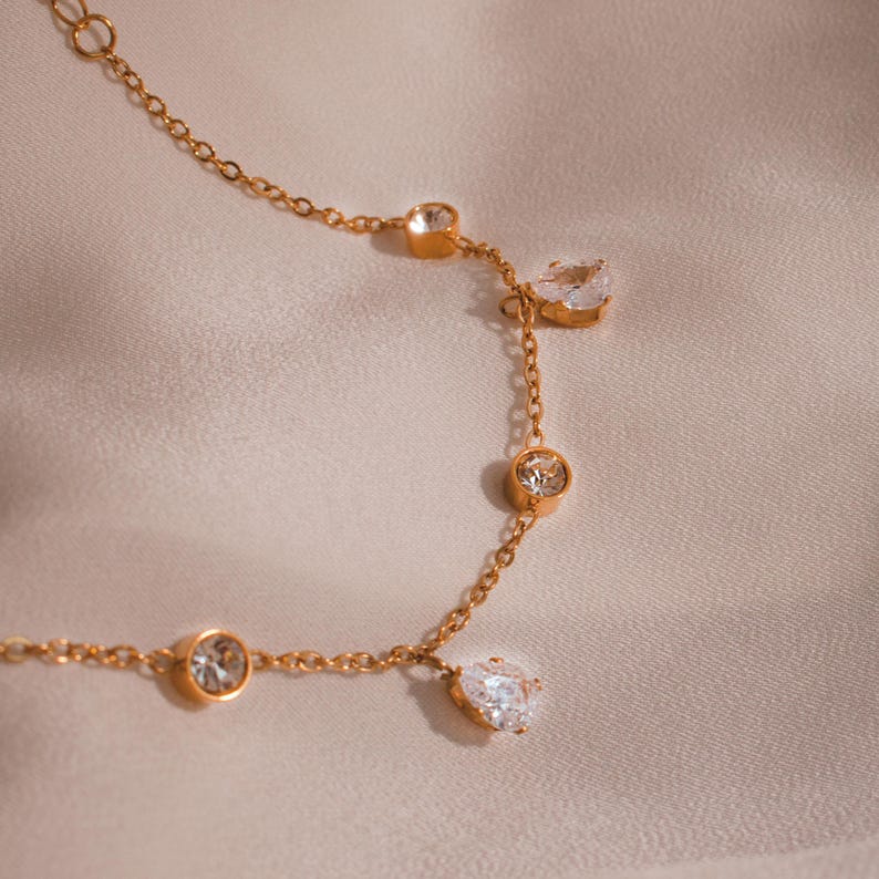Gold Cubic Zirconia Anklet: Teardrop Crystal Ankle Bracelet