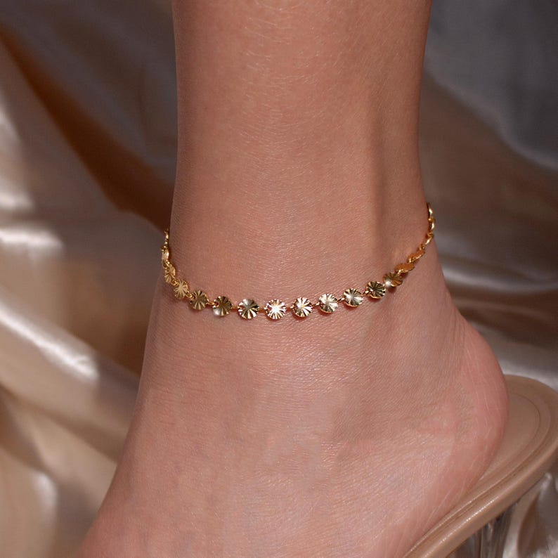 Flower Chain Anklet, Stainless Steel Dainty Waterproof Adjustable Ankle Bracelet for Her