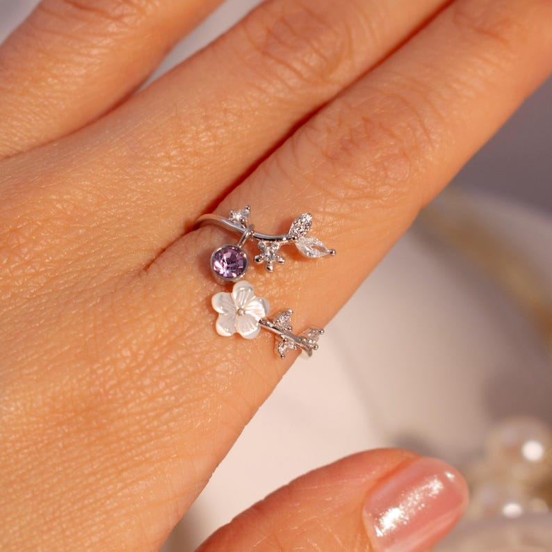 Birth Flower Ring 925 Sterling Silver Mother of Pearl Sakura Rings Adjustable Delicate Personalized Birthstone Gift