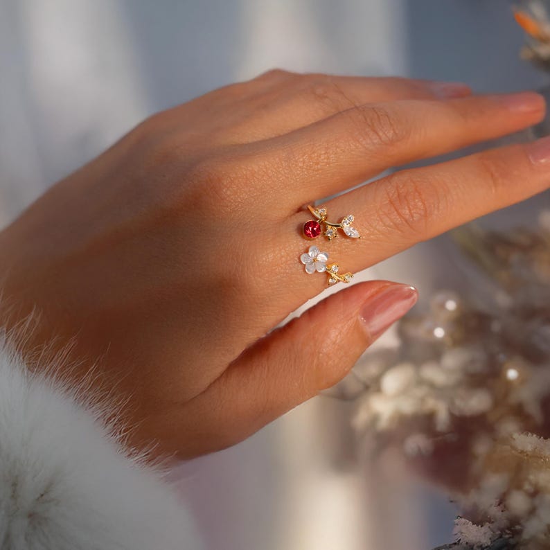 Birth Flower Ring 925 Sterling Silver Mother of Pearl Sakura Rings Adjustable Delicate Personalized Birthstone Gift