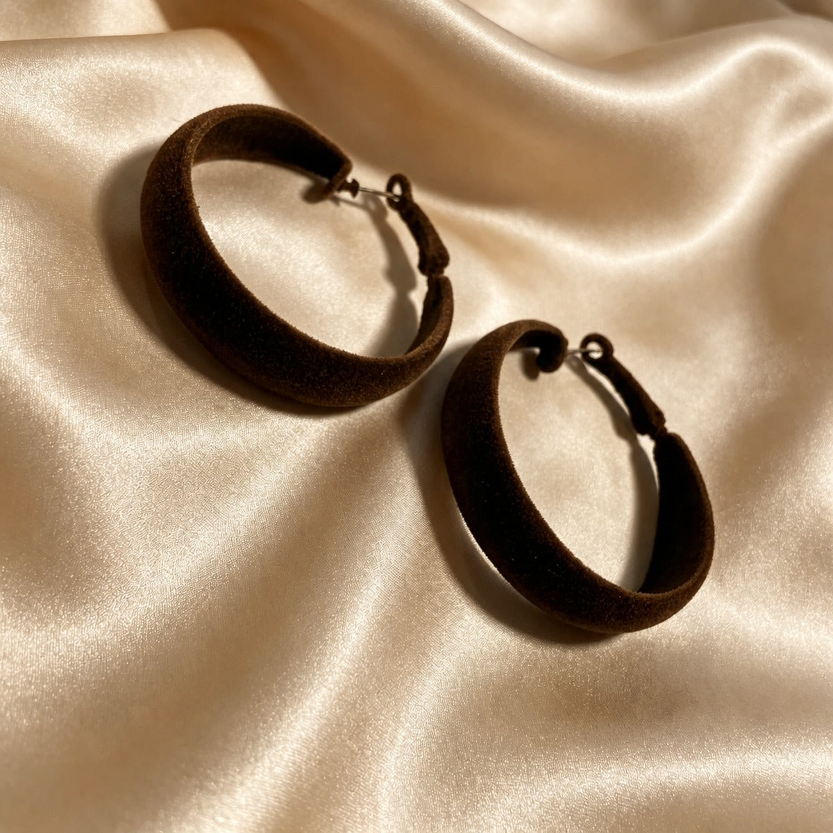 Wood Grain Chunky Hoop Earrings